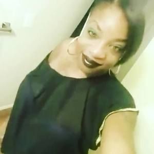 Meet your Posher, Lanisha